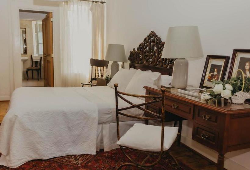 مبيت وإفطار Cruz De Triana