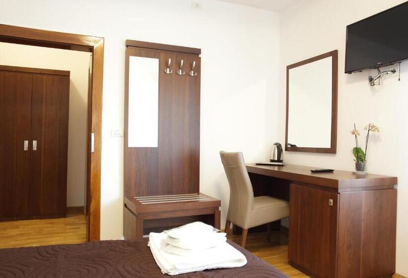 پانسیون Matia Resort