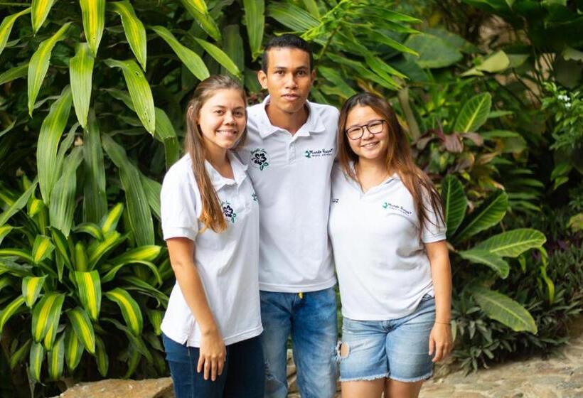 هاستل Mundo Nuevo Eco Lodge