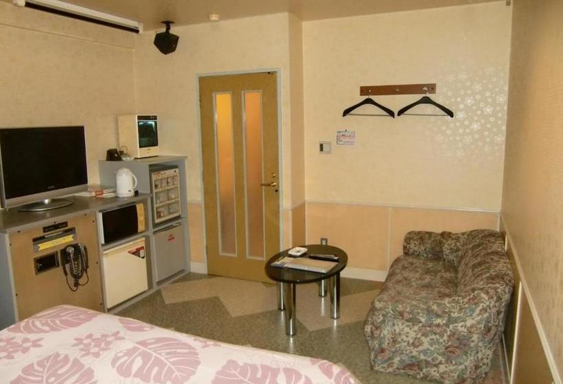 בית מלון כפרי Golf Nirasaki Inter