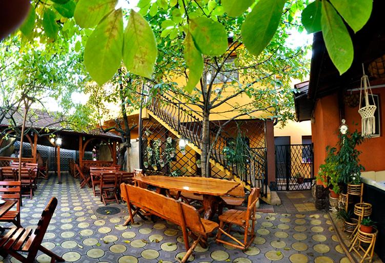 پانسیون Casa Belazur