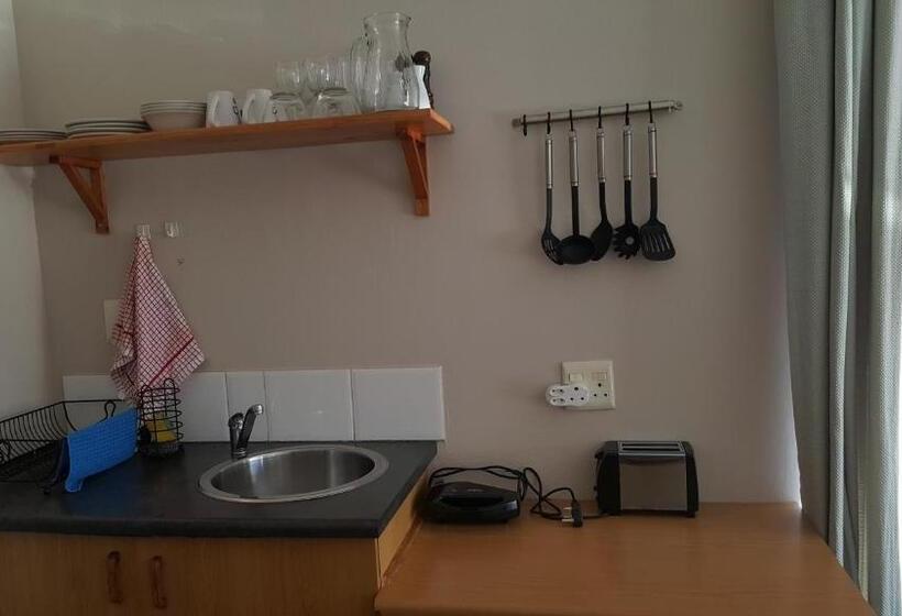 پانسیون Copperpot Guesthouse