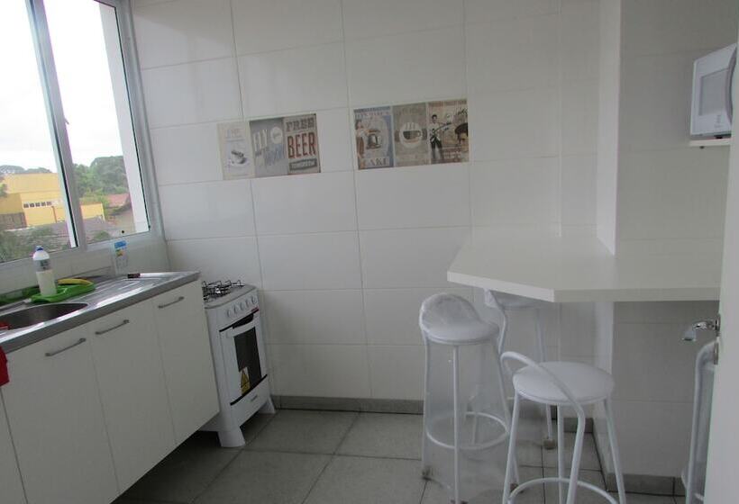 بنسيون Villa Tata Suítes Ltda