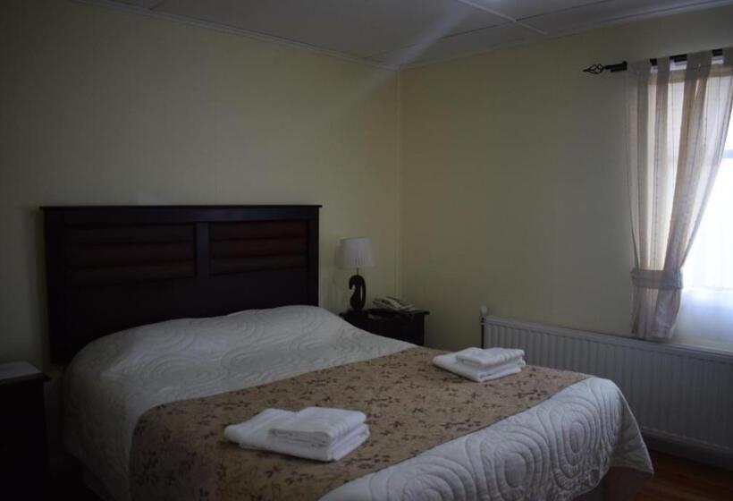 הוסטל Hostal Loreto Belen