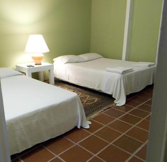 پانسیون Casamarilla