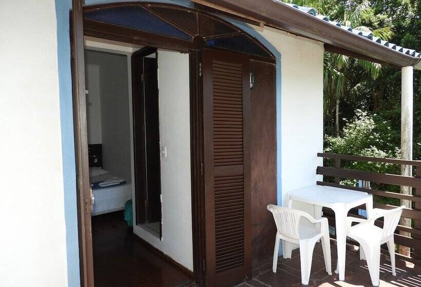 پانسیون Pousada Edelweiss