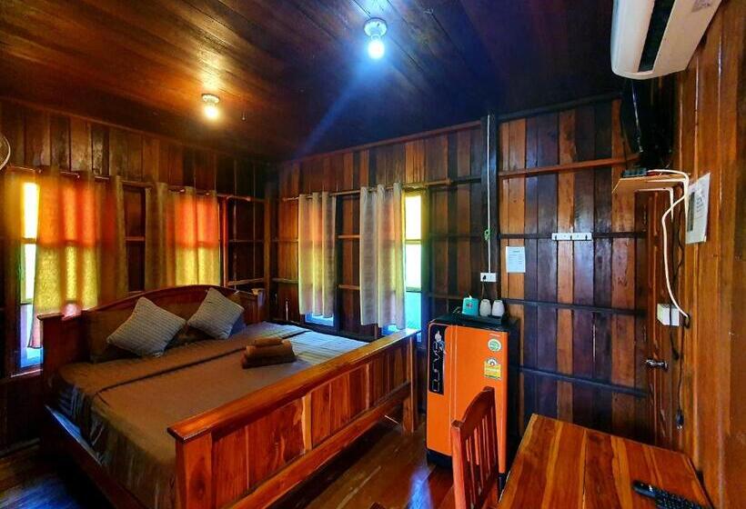 پانسیون Ktt Resort Sukhothai