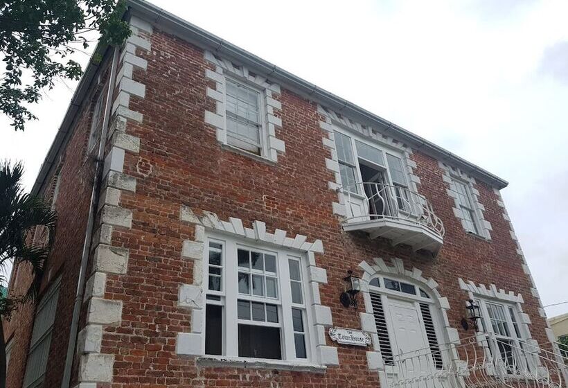 بنسيون Mobay Kotch   Hostel