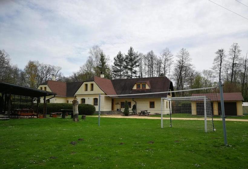 پانسیون Penzion U Starých Sádek