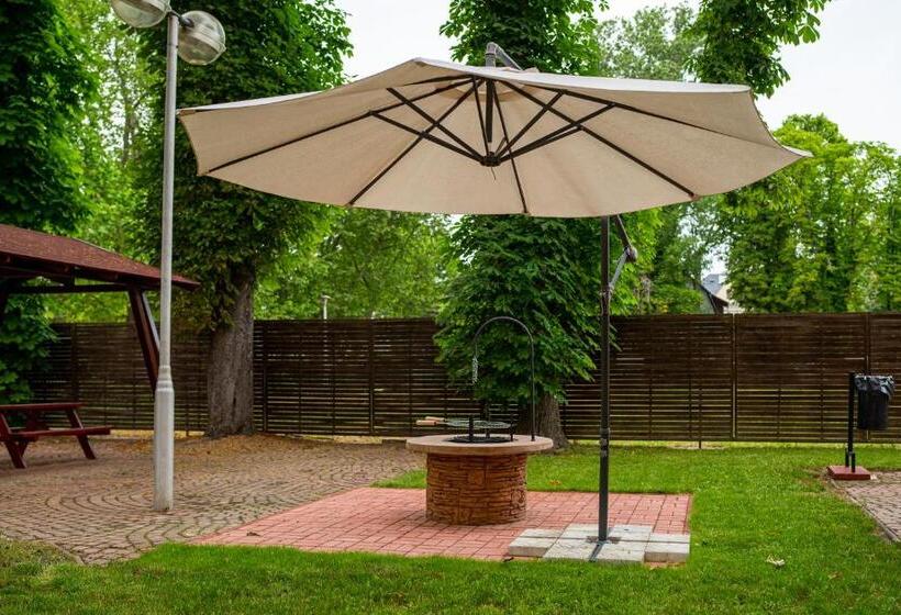 Accomo Apartmanház