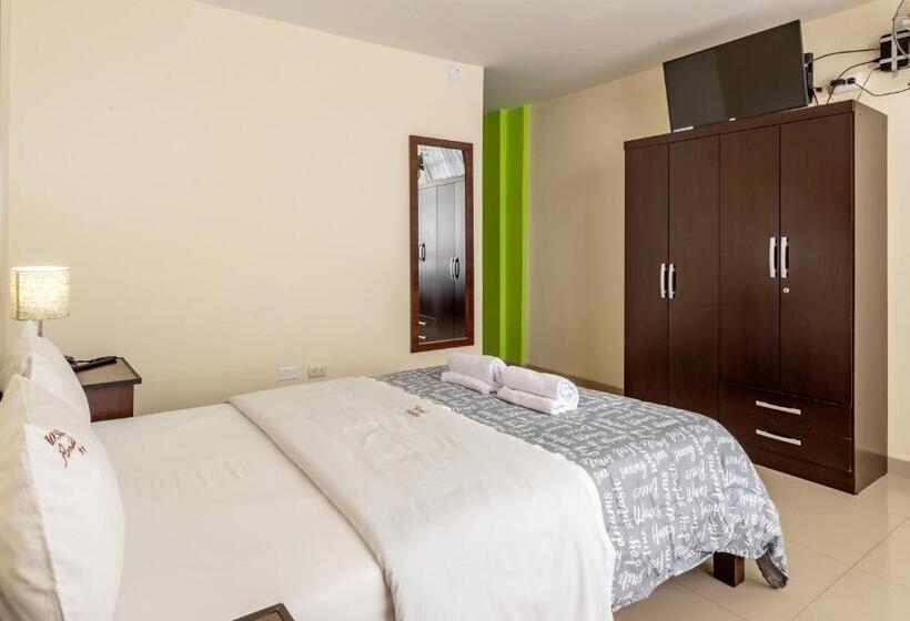 بنسيون Hostal Florida