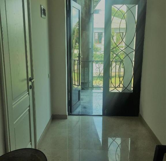 پانسیون Summer Story