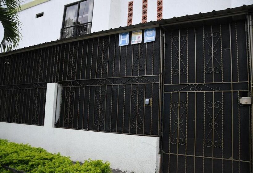 پانسیون Casa Santiago Mayor