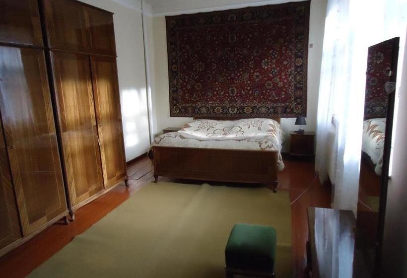 پانسیون Maka & Khato In Kazbegi