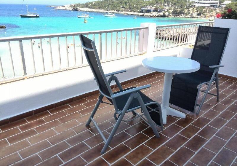 בית מלון כפרי Hostal La Cigüeña