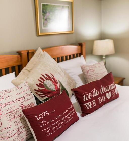 بنسيون Van Dykshuis Guest House