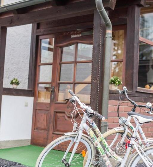 ユースホステル Gasthaus Zur Waldschenke