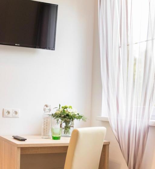 ユースホステル Gasthaus Zur Waldschenke