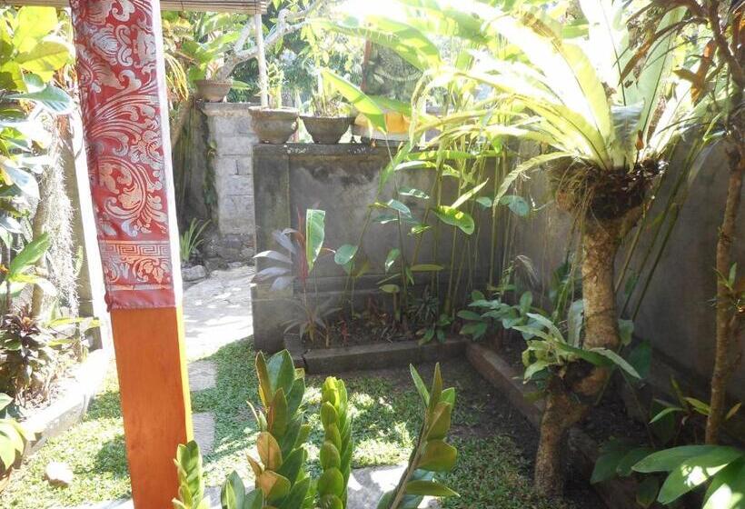 펜션 Cegeng Lestari Guest House