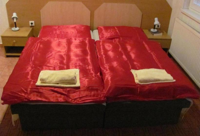 Pension Hostad