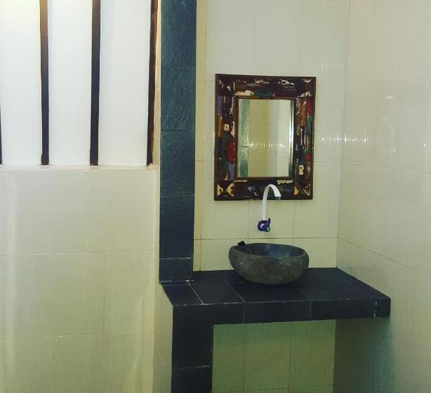 هاستل Gili Air Santay 2