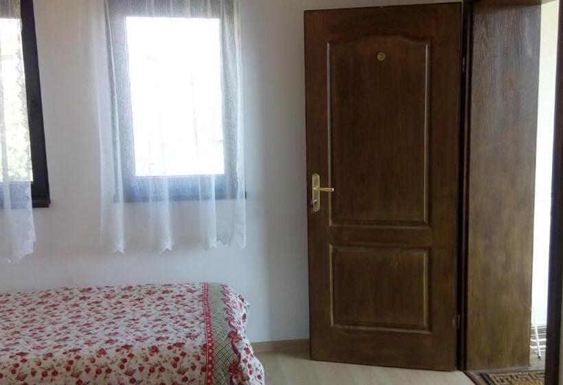 بنسيون Bobekova Kashta