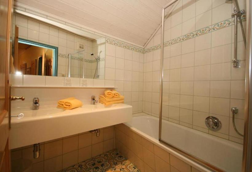 پانسیون Gästehaus Katharina