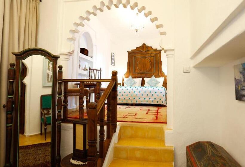 پانسیون Riad Cherifa