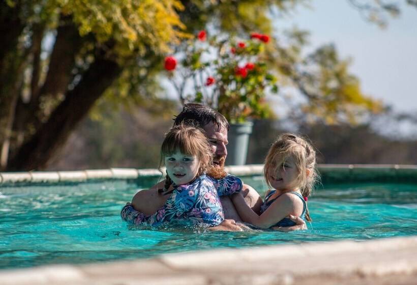 فندق Waterberg Cottages, Private Game Reserve
