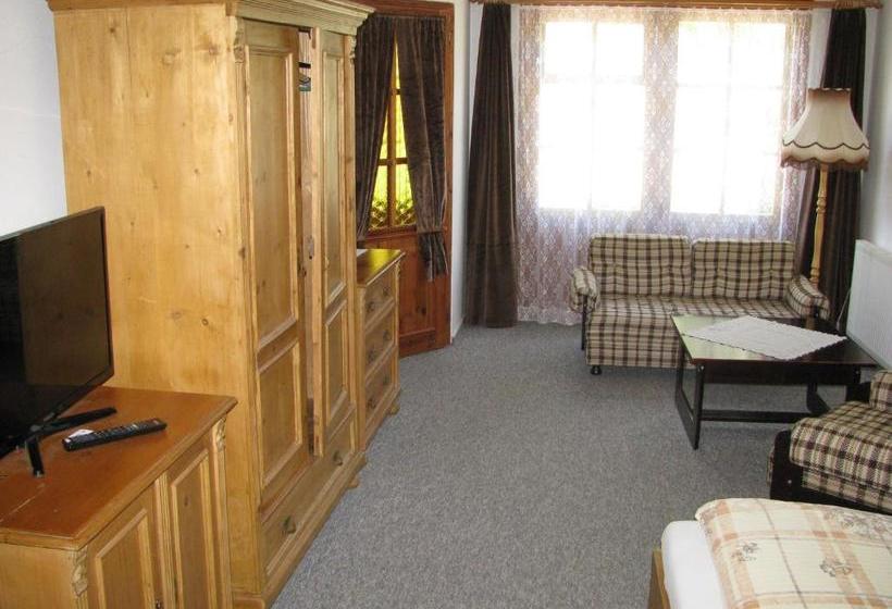 پانسیون Penzion 102