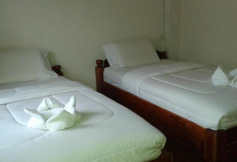 ペンション Phonephithak Guesthouse