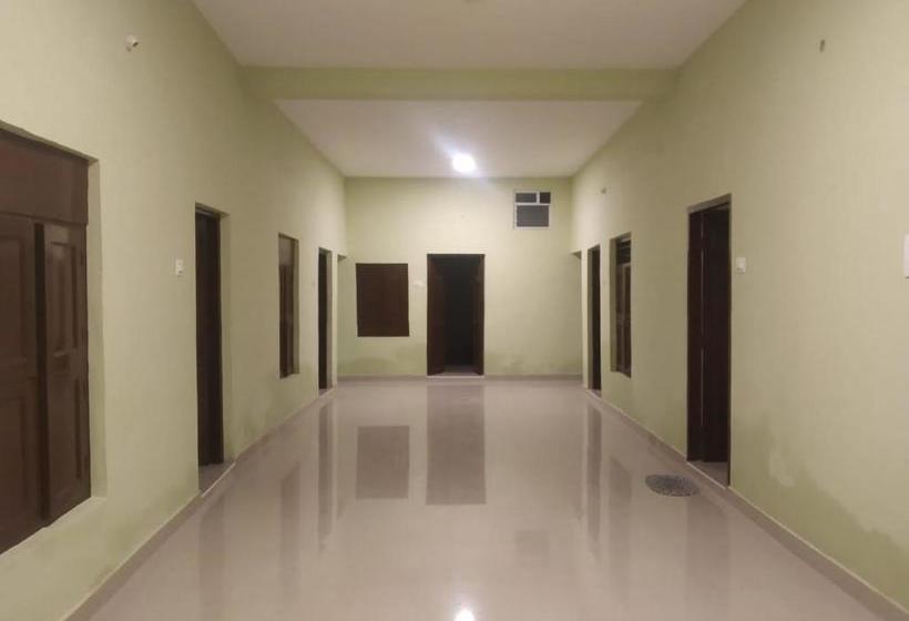 پانسیون Xavier Guest House