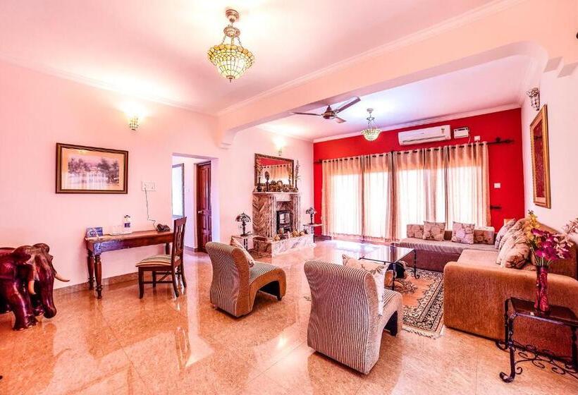 هتل Maitri Sweet Living