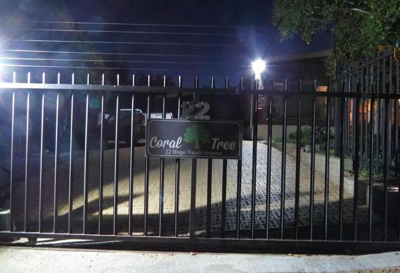 بنسيون Coral Tree Guest Rooms