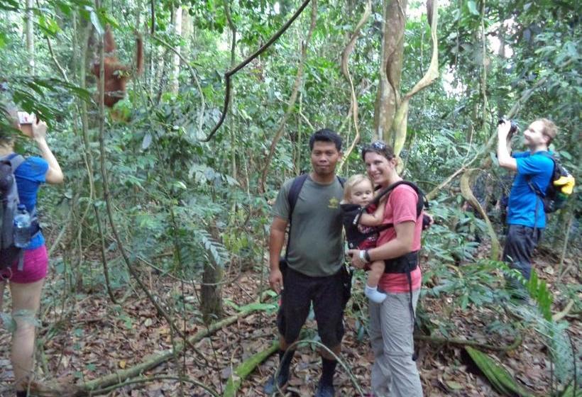 پانسیون Ida Guest House & Jungle Trekking