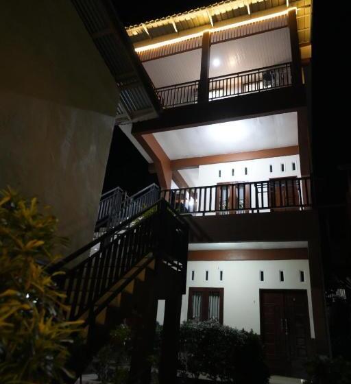 پانسیون Ida Guest House & Jungle Trekking