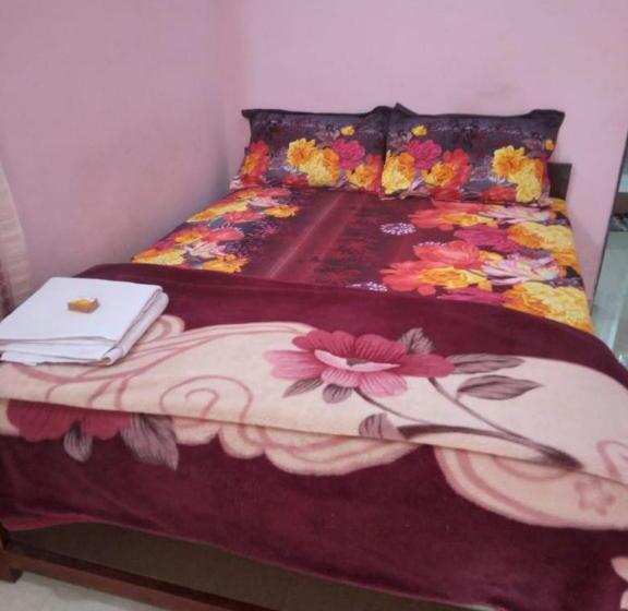 پانسیون Madrid Home 2 Min Walk To Beach