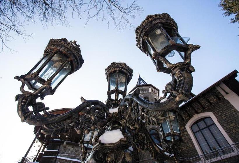 بنسيون Castelul Stirbey