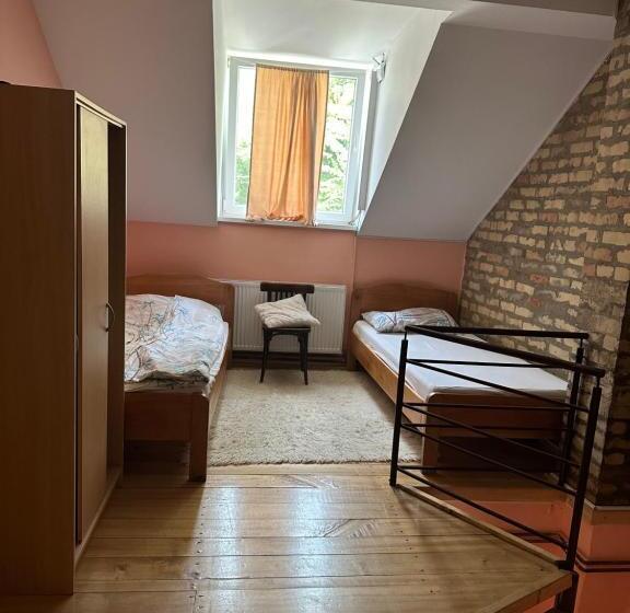 پانسیون Guest House Pikec