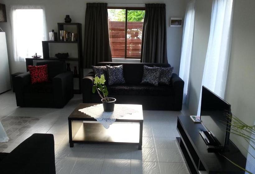 پانسیون Sunset Palms Rarotonga