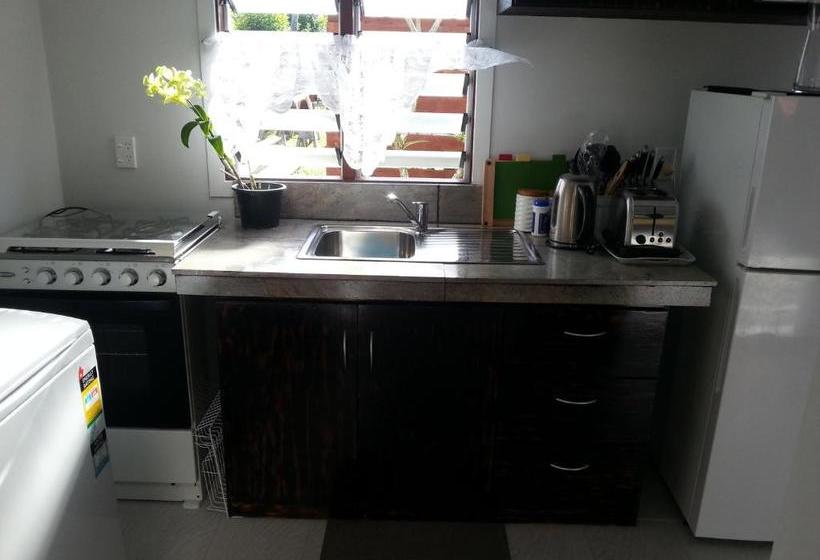 پانسیون Sunset Palms Rarotonga