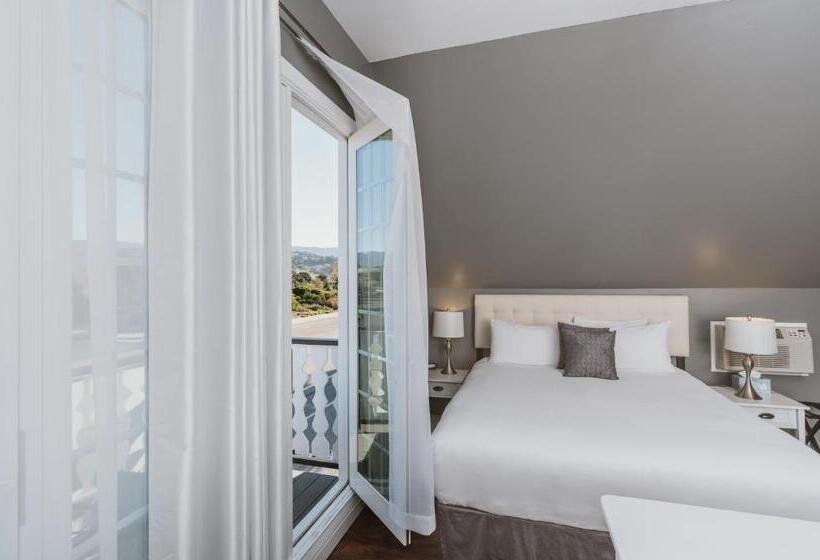 הוסטל New Haven Inn