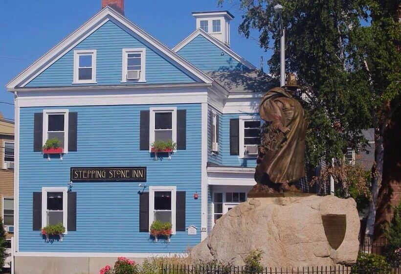 Общежитие Stepping Stone Inn