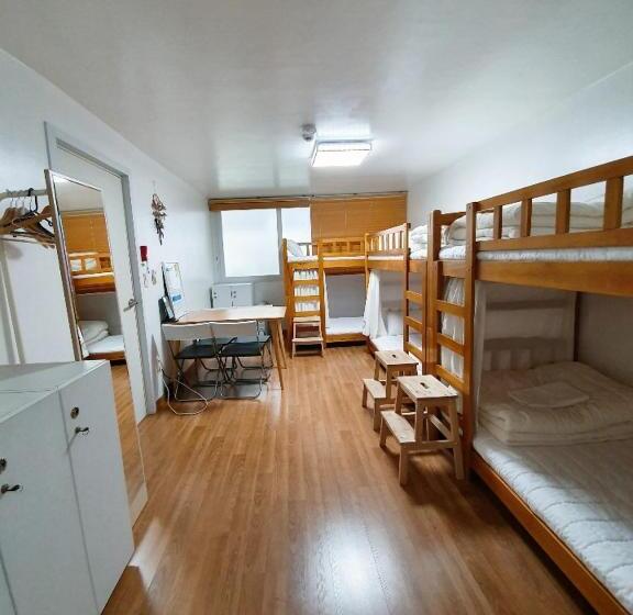פנסיון Byulbam Guesthouse