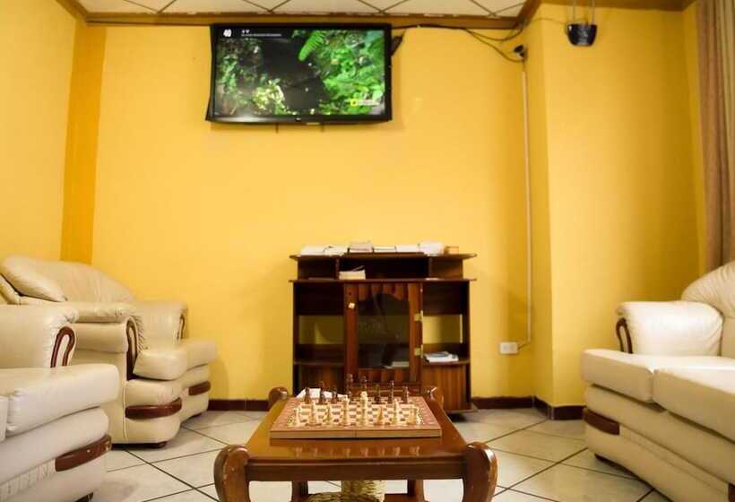 پانسیون Mashy´s Hostal