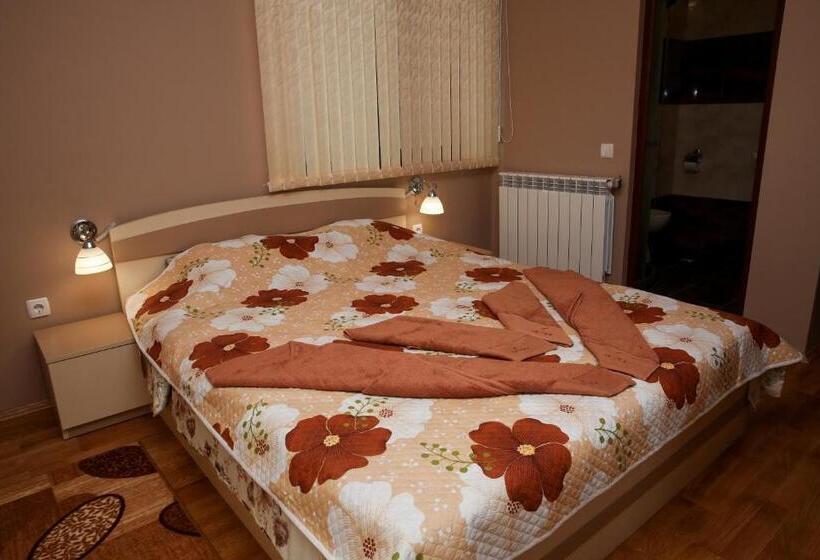 פנסיון Stanchevata Kashta