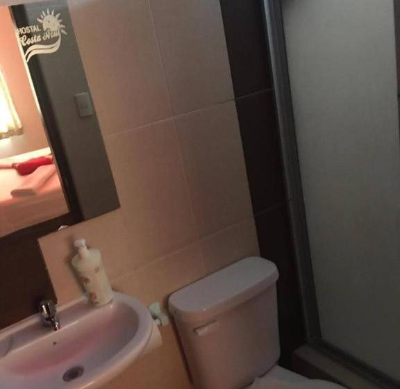 بنسيون Hostal Costa Azul