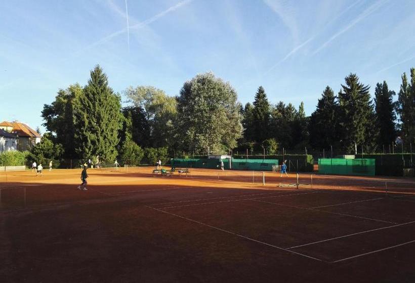 پانسیون Penzion Tenis