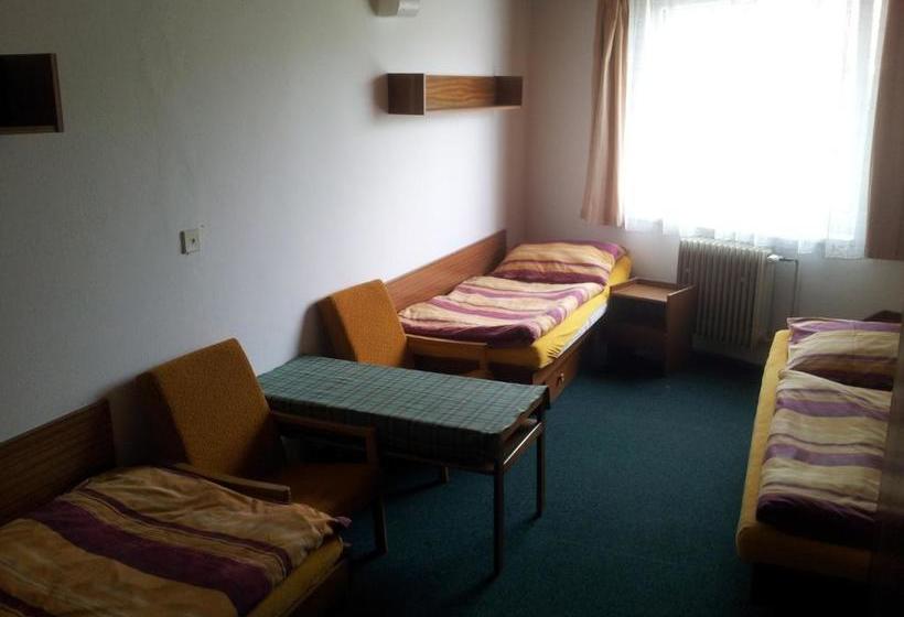 پانسیون Penzion Tenis