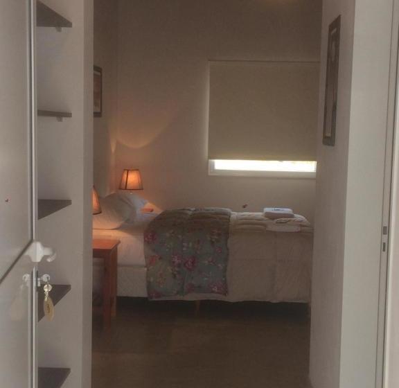 فندق صغير Y Cabañas Las Marías